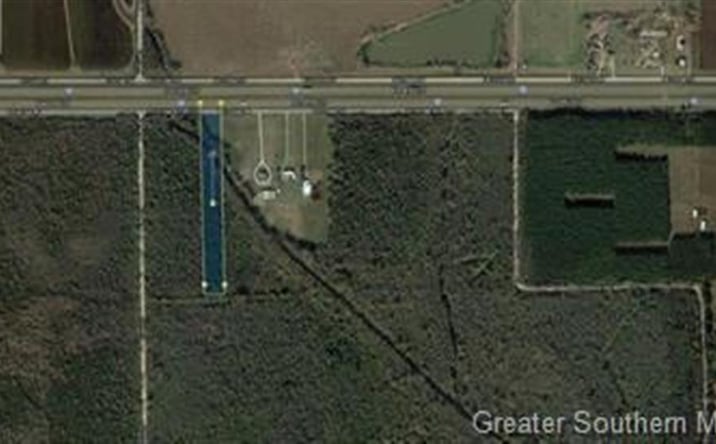 Pictures of Land property located at I-10 Service Road, Welsh, LA 70591 for sales - image #1