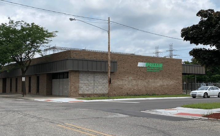 Pictures of Industrial property located at 2044 Peck St, Muskegon Heights, MI 49444 for sales - image #1