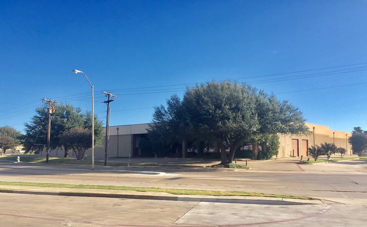 Pictures of Industrial property located at 420 N. Grove Rd., Richardson, TX 75081 for sales - image #1