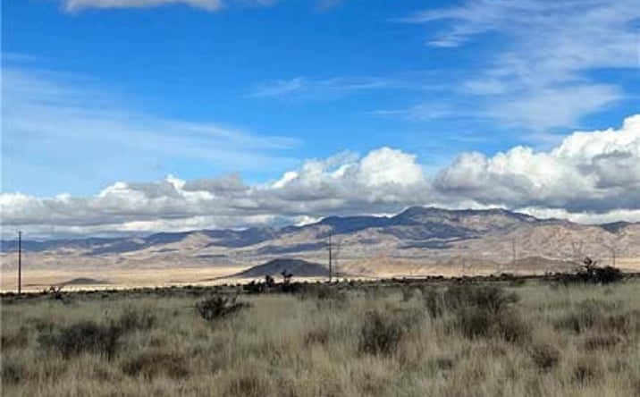 Pictures of Land property located at 45 Ac Westwind Drive, Kingman, AZ 86401 for sales - image #1