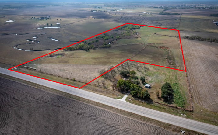 Pictures of Land property located at 4100 Co Rd 101, Taylor, TX 76574 for sales - image #1