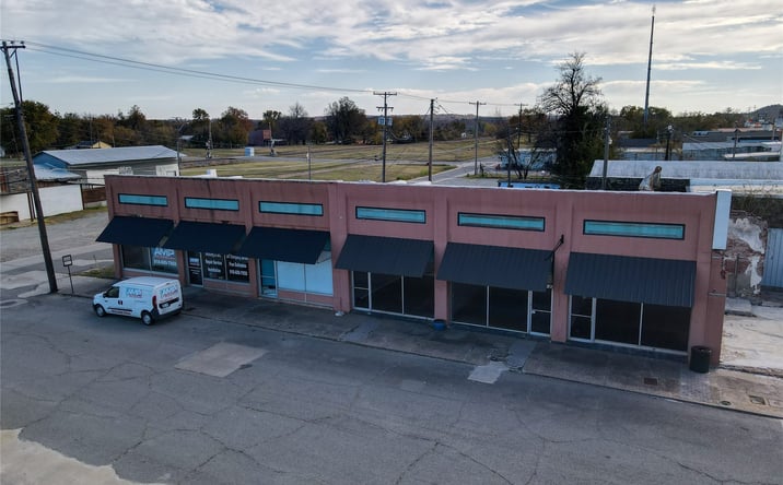 Pictures of Office property located at 37 Foley, Eufaula, OK 74432 for sales - image #1
