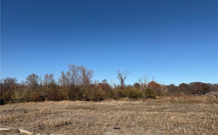Pictures of Land, Multifamily property located at 4537 Appleton Avenue, Kansas City, MO 64133 for sales - image #1