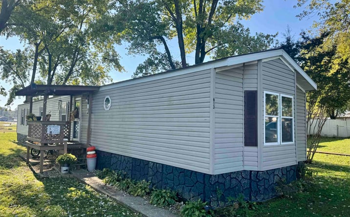 Pictures of Mobile Home Park, Multifamily property located at 619 Sandy Ln, Morganfield, KY 42437 for sales - image #1