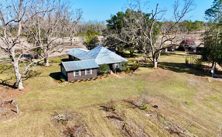 Pictures of Land property located at 5466 Robbin Road, Patterson, Pierce, GA 31557, Patterson, GA 31557 for sales - image #1