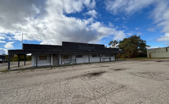 Pictures of Office property located at 1213 Old U.S. 27, Saint Johns, MI 48879 for sales - image #1