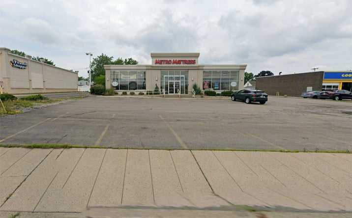 Pictures of Retail property located at 1270 Niagara Falls Blvd, Amherst, NY 14150, Amherst, NY 14150 for sales - image #1