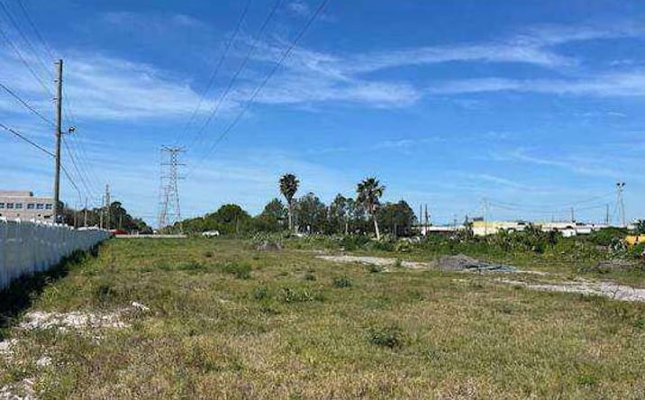 Pictures of Land property located at 6541 N 139th Ave, Largo, FL 33771 for sales - image #1