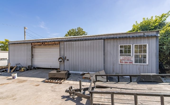 Pictures of Retail property located at 314 W 12th St, Columbia, TN 38401 for sales - image #1