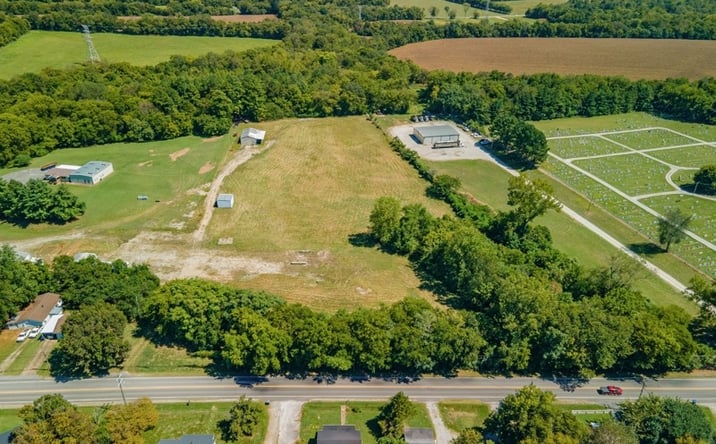 Pictures of Land property located at 0 S Main St, Mount Pleasant, TN 38474 for sales - image #1