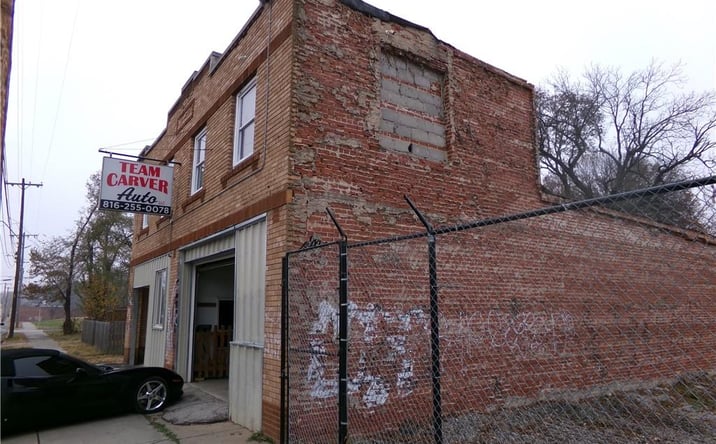 Pictures of Business for Sale, Retail property located at 4712/4714 E 24th Street, Kansas City, MO 64127 for sales - image #1