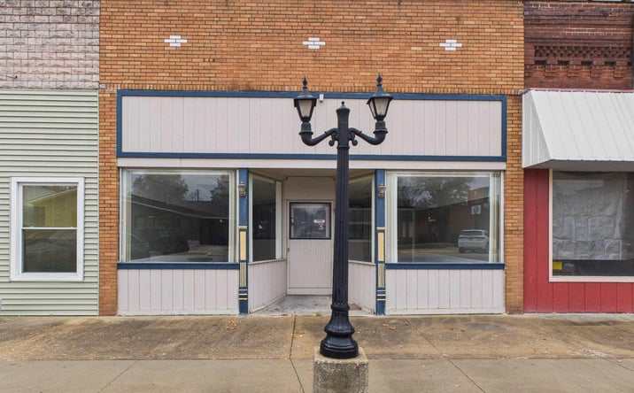 Pictures of Office, Retail property located at 1036 Broadway, Hamilton, IL 62341 for sales - image #1