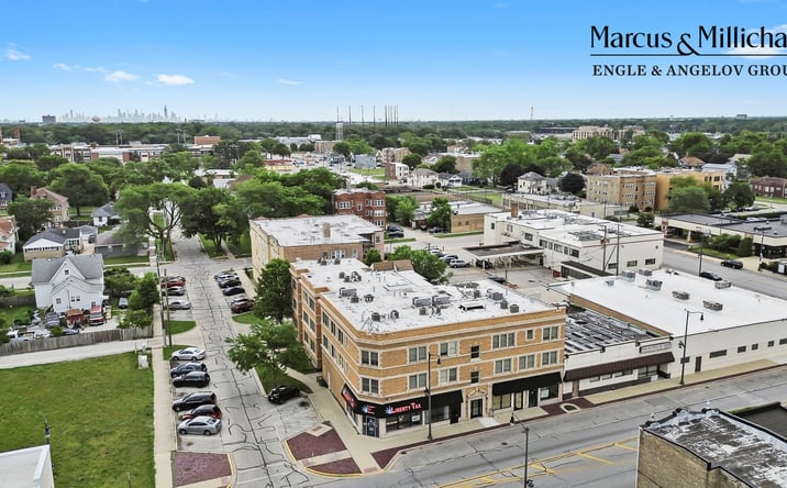 Pictures of Multifamily property located at 901 S 5th Ave, Maywood, IL 60153 for sales - image #1