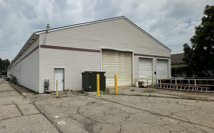 Pictures of Industrial, Mixed Use property located at 4600 North Grand River Avenue, Lansing, MI 48906 for sales - image #1