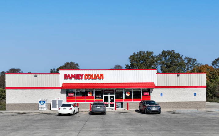 Pictures of Retail property located at 606 Holly St, McGehee, AR 71654 for sales - image #1