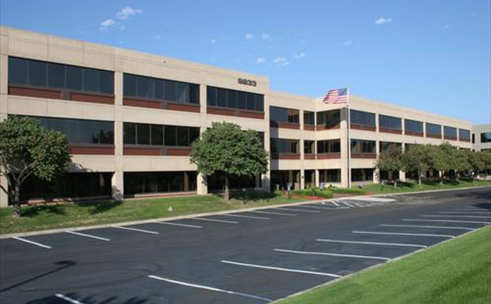 Pictures of Office property located at 9233 Ward Pkwy, Kansas City, MO 64114 for sales - image #1