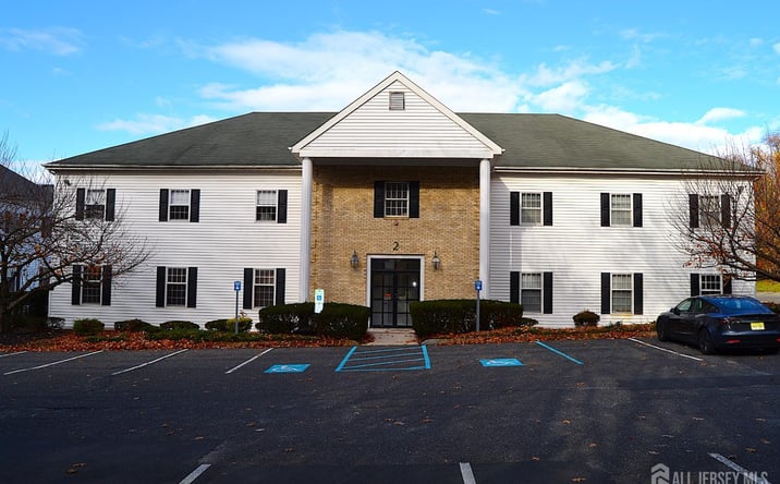 Pictures of Office property located at 670-99 N Beers Street # 2, Holmdel, NJ 07733 for sales - image #1