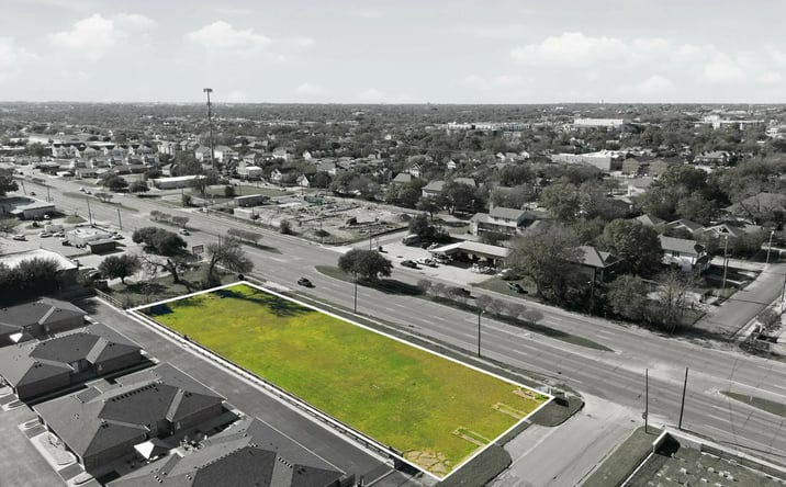 Pictures of Land property located at 700 La Salle Ave, Waco, TX 76706 for sales - image #1