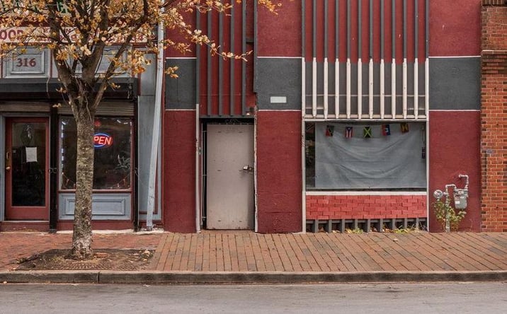 Pictures of Retail property located at 318 S Broad St, Trenton, NJ 08608 for sales - image #1