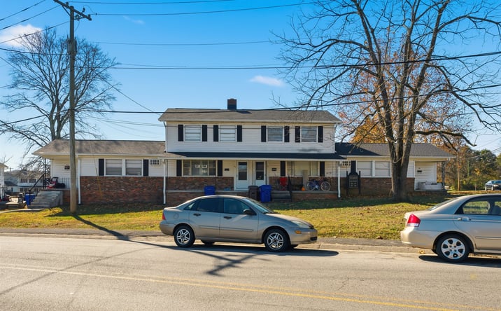 Pictures of Multifamily property located at 140 Tacoma Rd, Oak Ridge, TN 37830 for sales - image #1