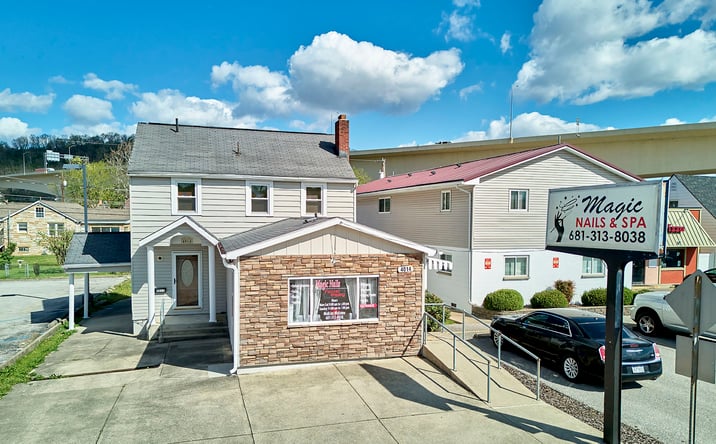 image of property at 4014 MACCORKLE AVE SW South Charleston WV 25309-1507