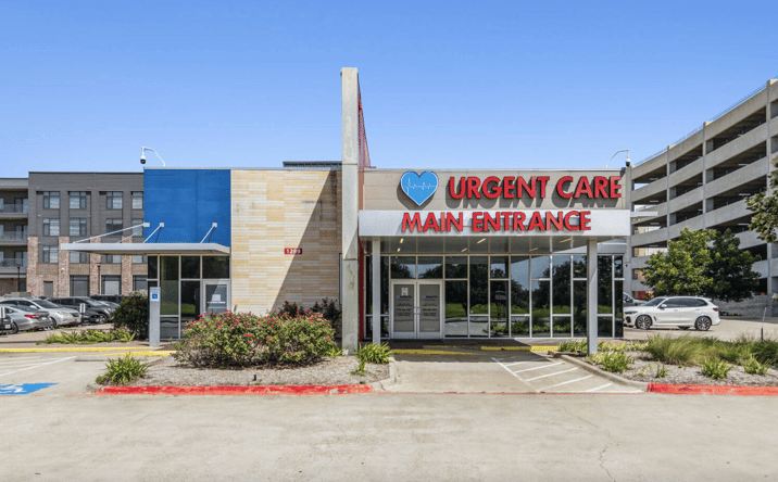 Pictures of Office, Retail property located at 1289 University Dr, College Station, TX 77840 for sales - image #1