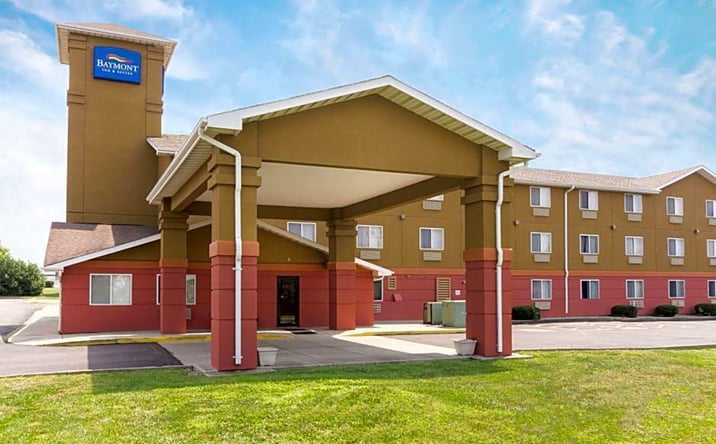 Pictures of Hospitality property located at 8110 Troy Pike, Dayton, OH 45424 for sales - image #1