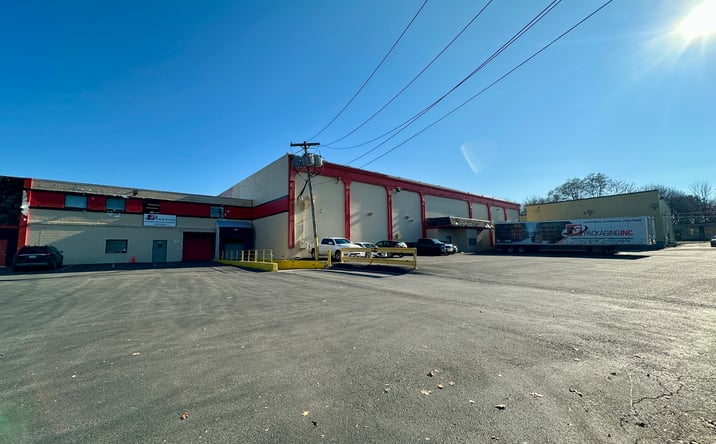 Pictures of Industrial, Office, Self Storage property located at 610 Hollenbeck St, Rochester, NY 14621 for sales - image #1