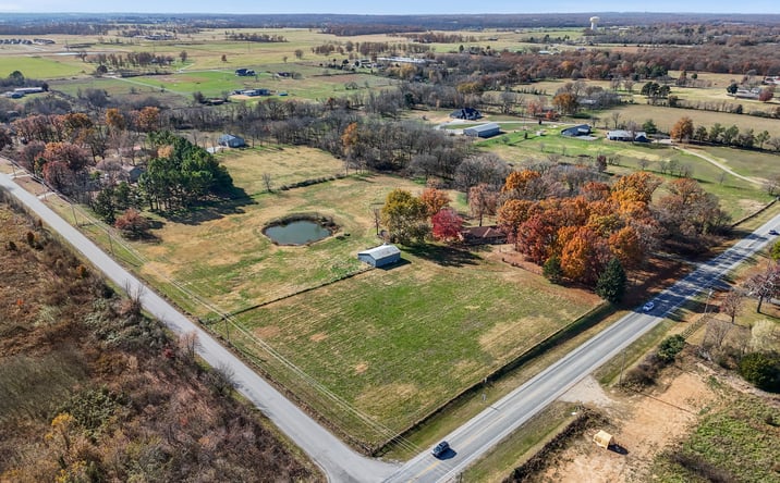 Pictures of Land property located at 2445 Centerton Blvd, Centerton, AR 72719 for sales - image #1