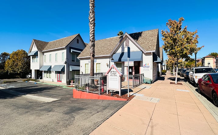 Pictures of Office, Retail property located at 43417 Mission Blvd, Fremont, CA 94539 for sales - image #1