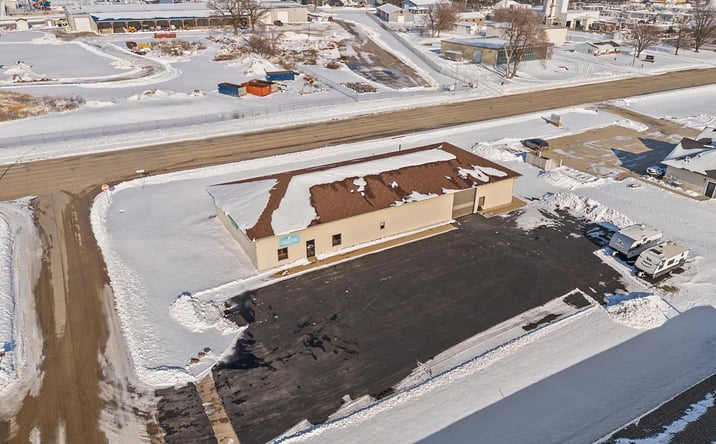 Pictures of Office, Retail, Industrial, Business for Sale property located at 402 S 15th Street, Clear Lake, IA 50428 for sales - image #1