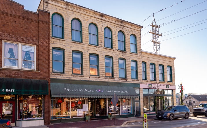 Pictures of Mixed Use, Office, Retail property located at 4 E Wilson St, Batavia, IL 60510 for sales - image #1
