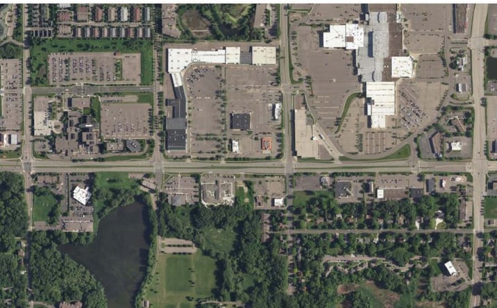 Pictures of Retail, Land property located at 1740 Beam Ave, Maplewood, MN 55109 for sales - image #1