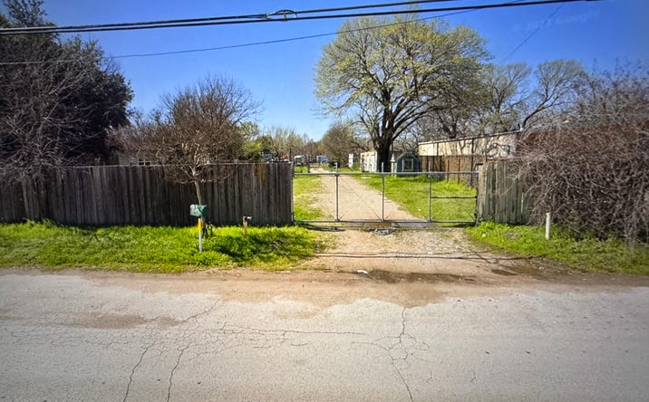 Pictures of Land property located at 9157 S Central Expy, Dallas, TX 75241 for sales - image #1
