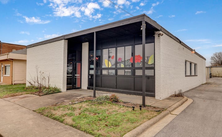 Pictures of Special Purpose property located at 116 W Grant Street, Republic, MO 65738 for sales - image #1