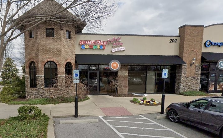 Pictures of Retail property located at 200 N Anderson Ln, Hendersonville, TN 37075 for sales - image #1