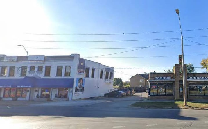 Pictures of Retail, Office property located at 1001-1009 Westport Rd, Kansas City, MO 64111 for sales - image #1