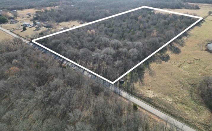Pictures of Land property located at 20 E Texanna, Eufaula, OK 74426 for sales - image #1