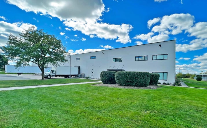 Pictures of Retail, Industrial property located at 12007 Smith Dr, Huntley, IL 60142 for sales - image #1