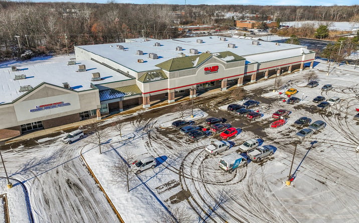 Pictures of Retail property located at 9850 Telegraph Rd, Taylor, MI 48180 for sales - image #1