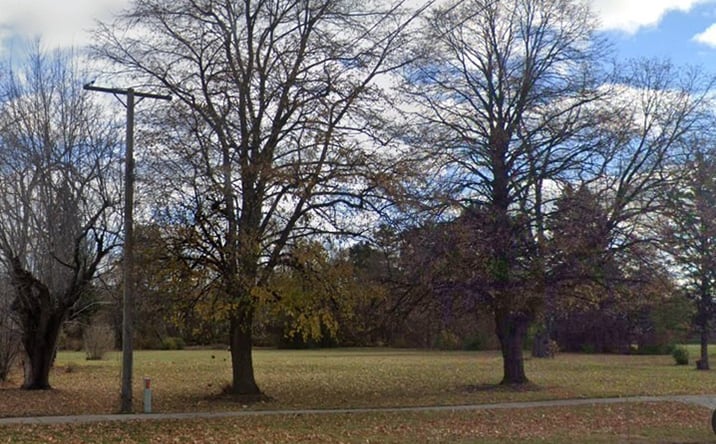 Pictures of Land property located at 38750 Garfield Rd, Clinton Township, MI 48038 for sales - image #1