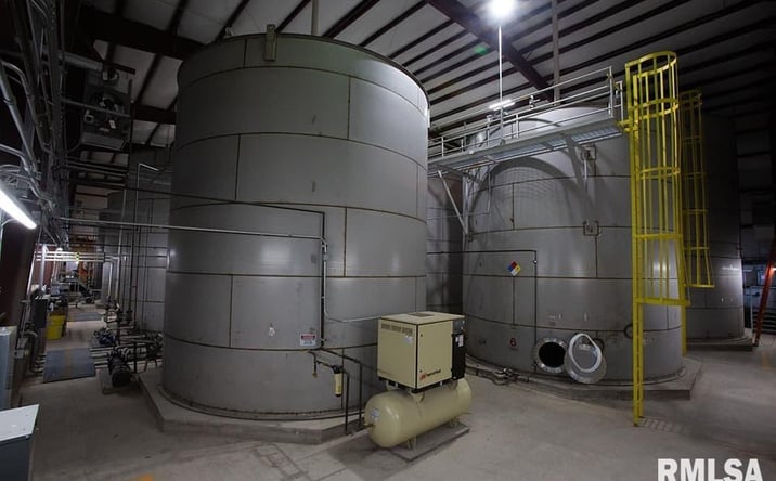 Pictures of Industrial property located at 2531 Wiggins Road, Muscatine, IA 52761 for sales - image #1