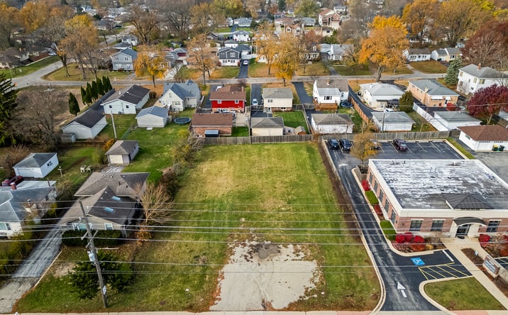 Pictures of Land, Office property located at 3920 N CASS Avenue, Westmont, IL 60559 for sales - image #1