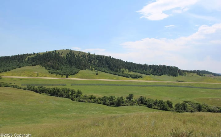 Pictures of Land property located at Tract 7 Old Sundance Rd, Sundance, WY 82729 for sales - image #1