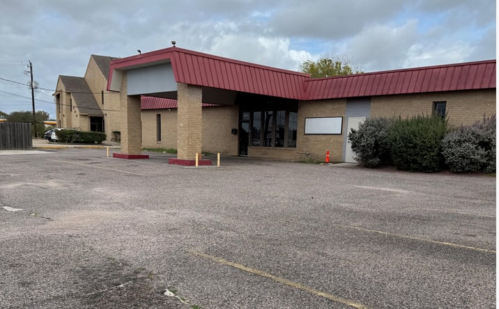 Pictures of Retail, Special Purpose property located at 10911 Sabo Rd, Houston, TX 77089 for sales - image #1