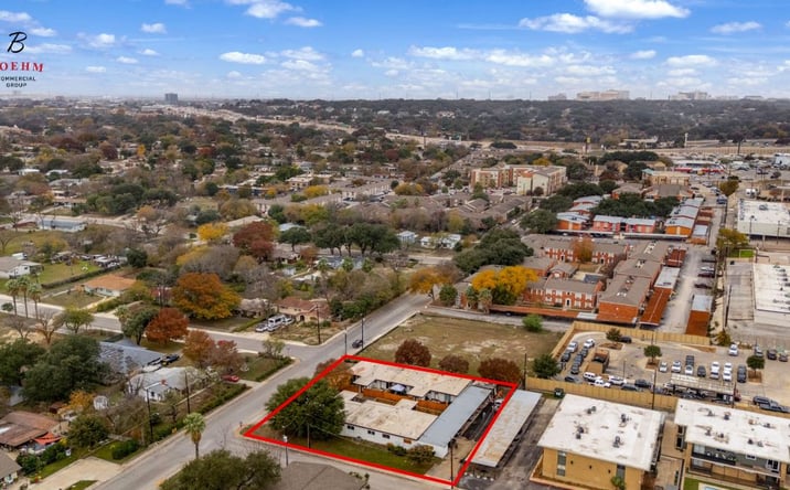 Pictures of Multifamily property located at 600 Gentleman Rd, Balcones Heights, TX 78201 for sales - image #1