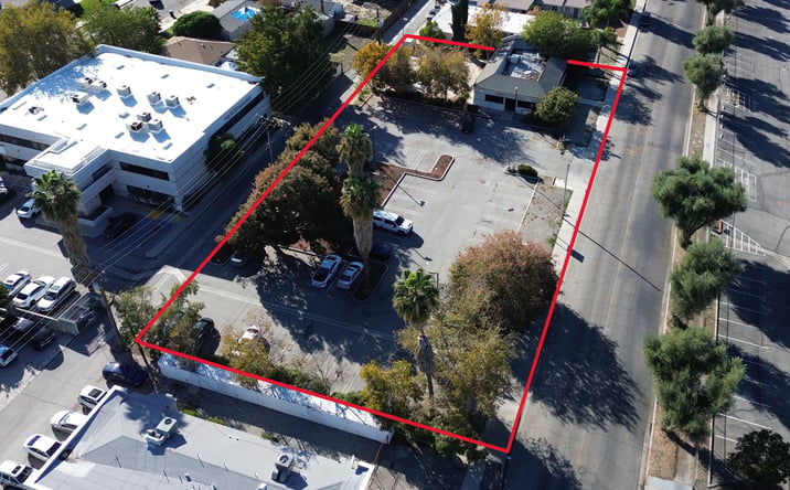 Pictures of Retail property located at 1003 E Devonshire Ave, Hemet, CA 92543 for sales - image #1