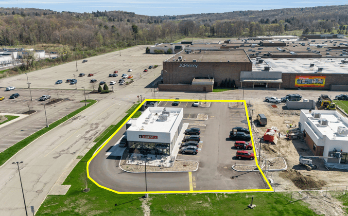 Pictures of Retail property located at 314 E Fairmount Ave, Lakewood, NY 14750 for sales - image #1
