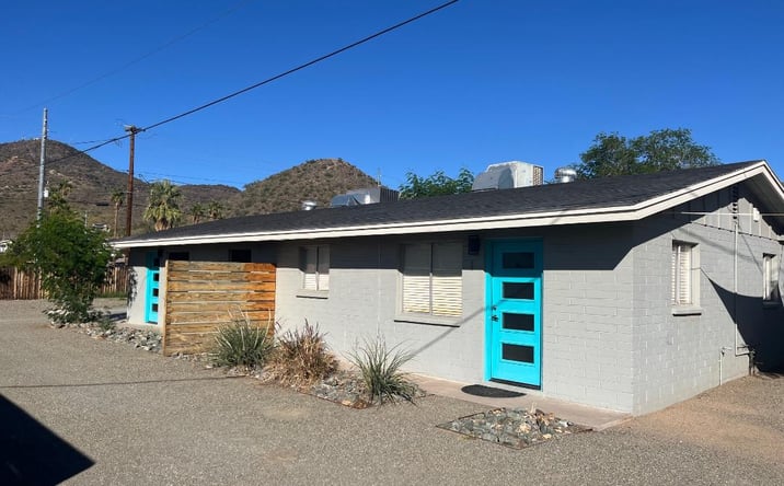 Pictures of Multifamily property located at 1322 W North Ln, Phoenix, AZ 85021 for sales - image #1
