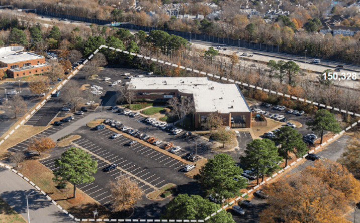 Pictures of Office property located at 840 Greenbrier Cir, Chesapeake, VA 23320 for sales - image #1